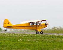 high wing taking off High-wing taking off